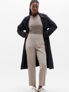Athleta Endless High Rise Pant Straight-Leg Size 4 Stretch Office Casual EUC